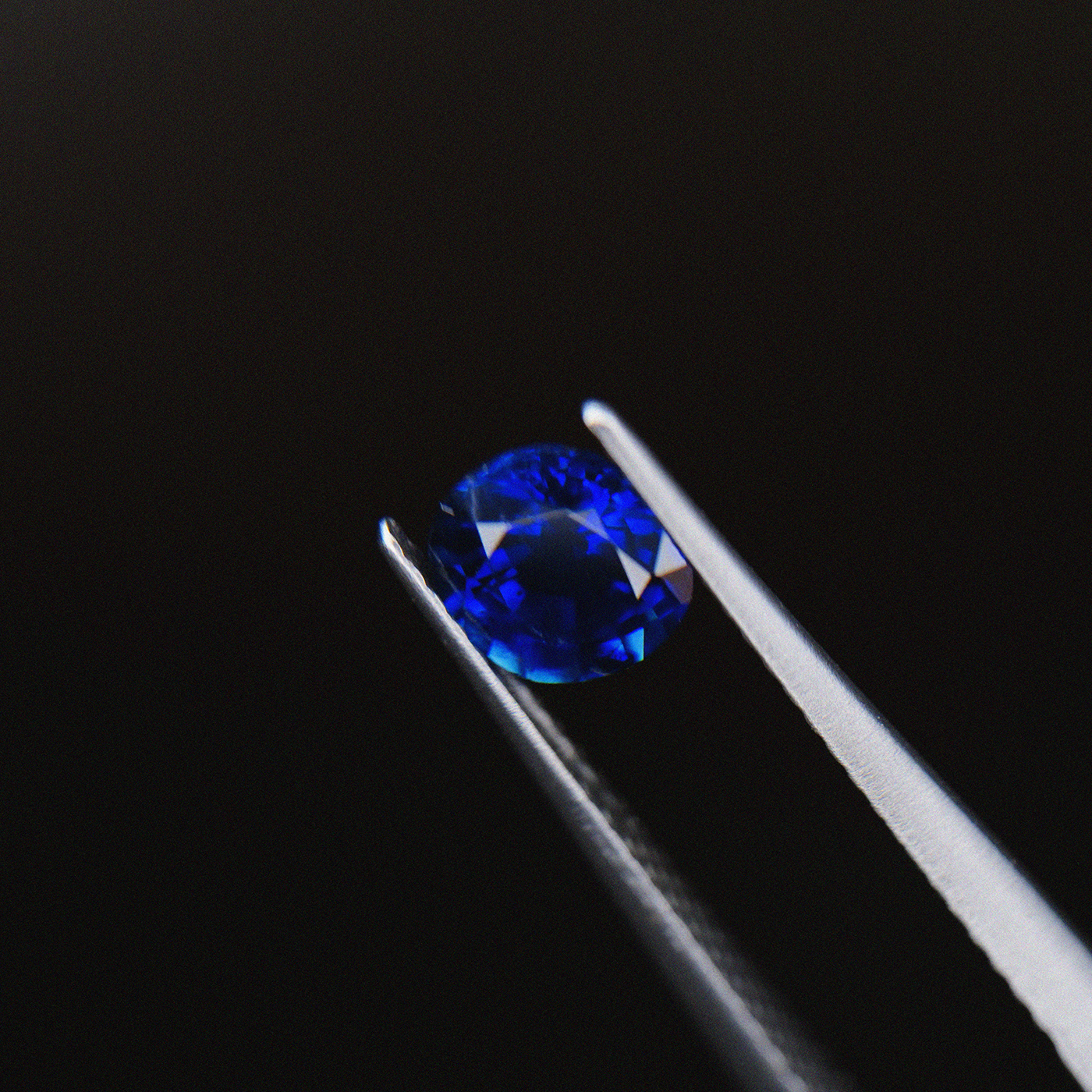 blue sapphire 0.97ct oval