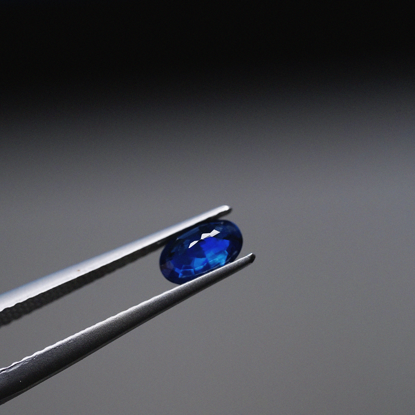 blue sapphire 0.59ct oval