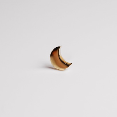 lunaire earring ; crescent moon 02